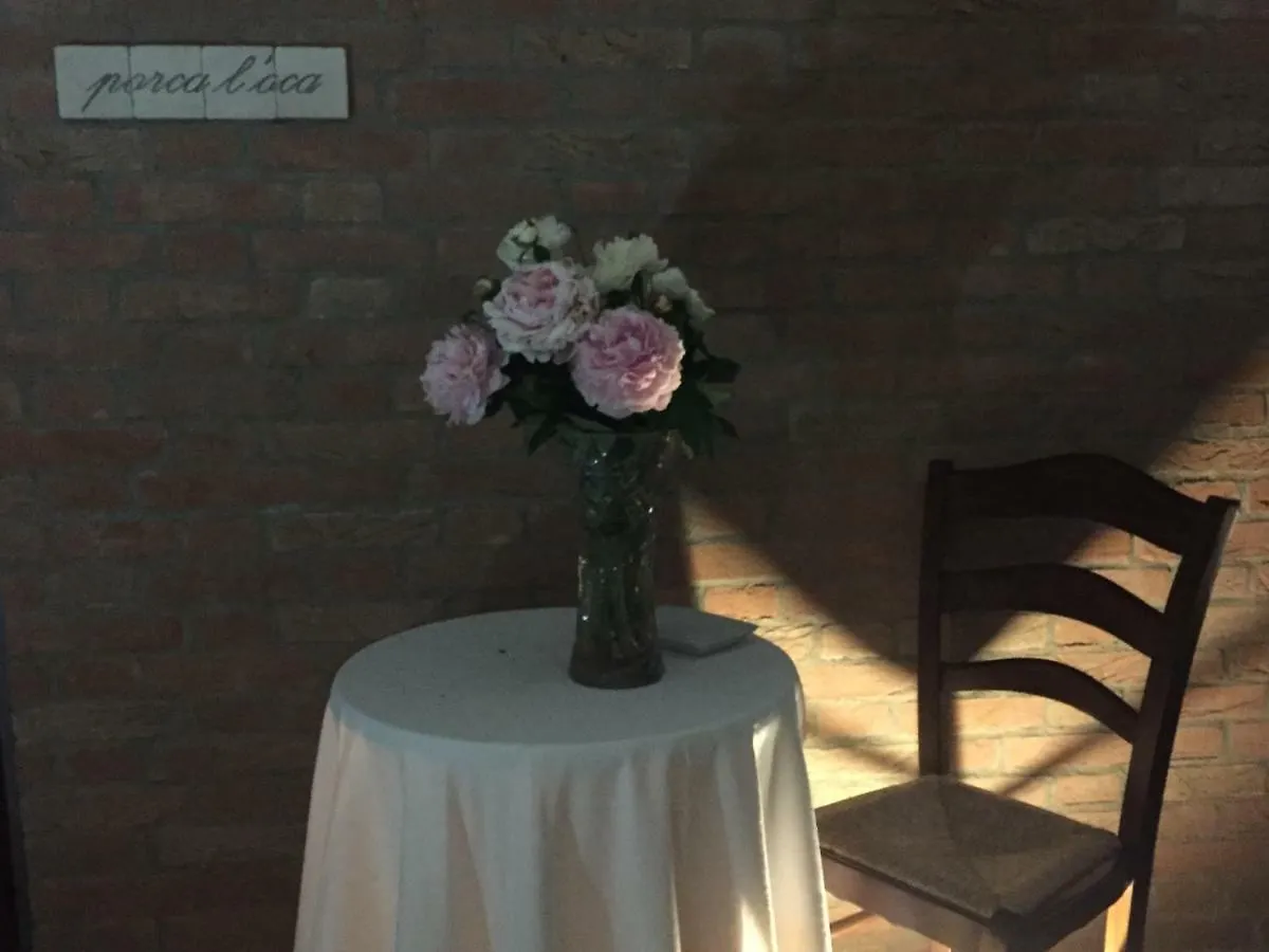 Agriturismo Porcaloca 카잘레술실레 이탈리아