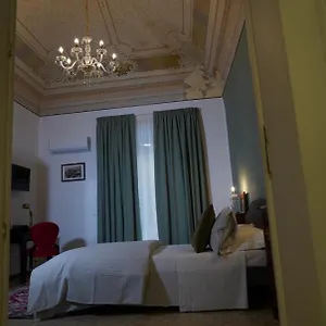 ds-apartments.sicilyhotelsitaly.net/