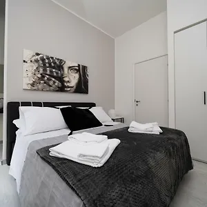 white-rooms.taorminaitalyhotels.com/