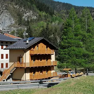  Pensión Ai Larici
